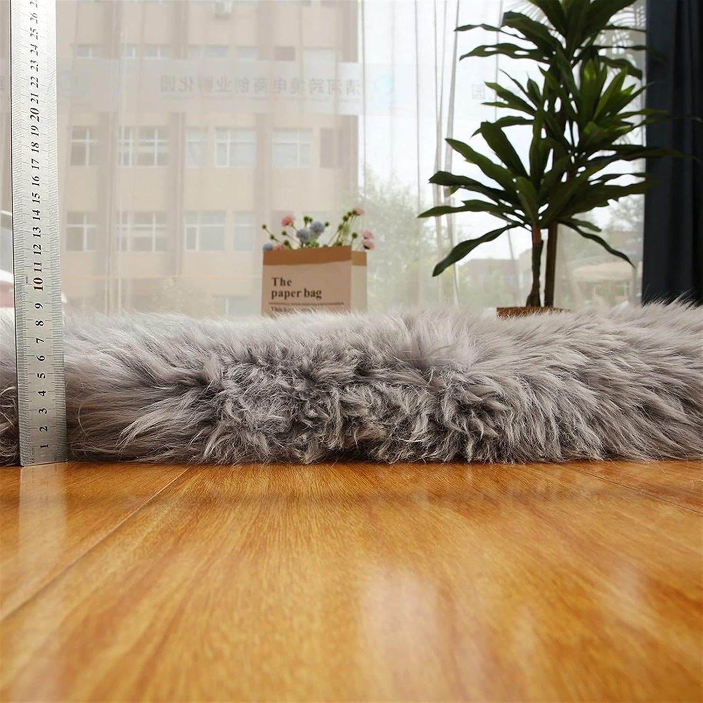 Real Genuine Sheepskin Rug Natural Sheepskin Throw Real Full Sheepskin Rugs Fluffy Fur Rug Authentic Sheepskin Seat Covers For Chairs Sheepskin Seat Pads Cushion White (70X100cm)(Double: 210x80cm)