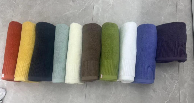 Soft Bath Towel % Cotton 70x140 (650G)
